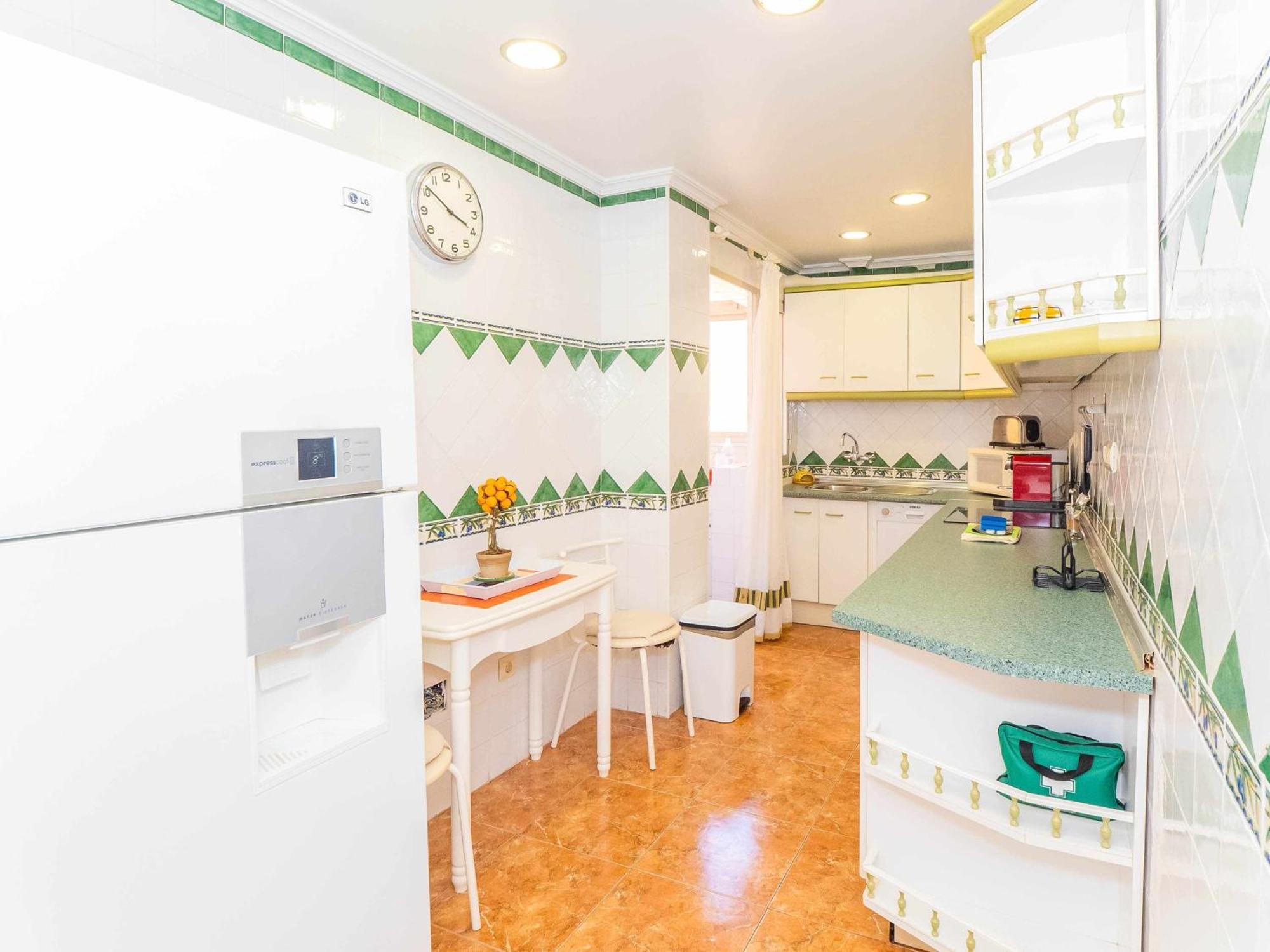 Centrico Apartamento Con Terraza En La Playa Rincón de la Victoria Exterior foto